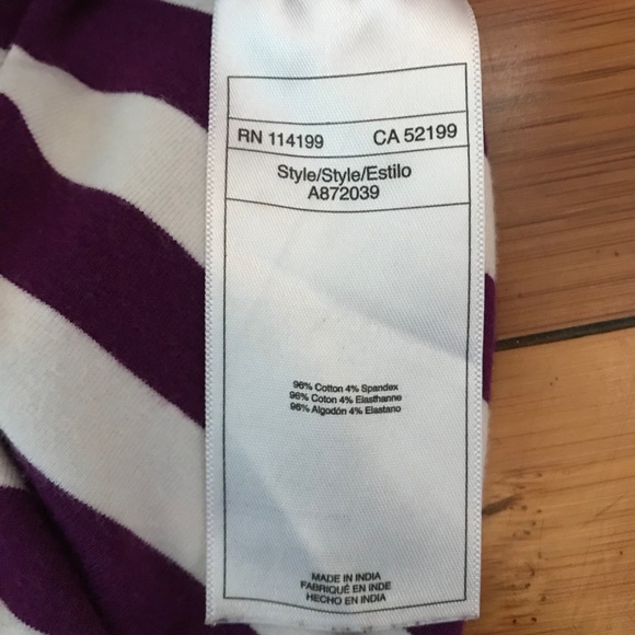 Comfiest stretchy striped t-shirt - small - Picture 4 of 7